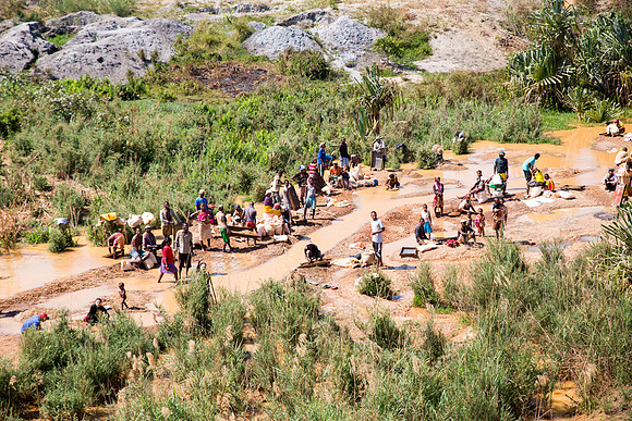 Sapphire Mining 1