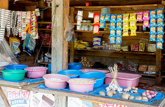 Ranomafana Shop 1