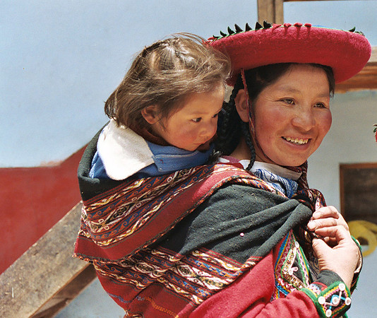 Chincheros Woman and Child #1
