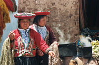 Dyeing Wool at Chincheros