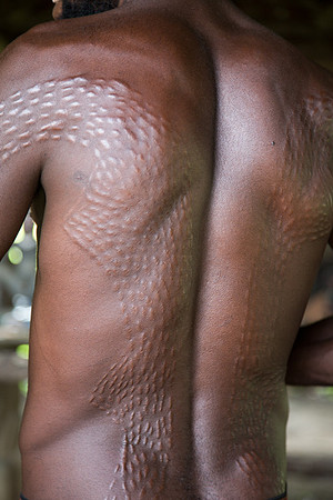 Body Scarification at Korosaweri Village 1