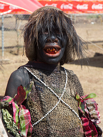 Fugo Dwof Woman at Goroka Show 1