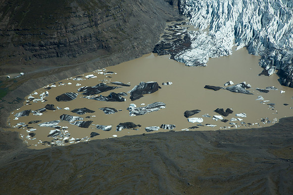 Glacial Lake at Vatnojokull 2